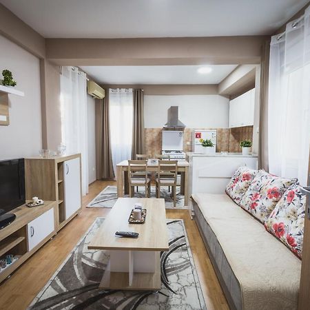 Axios Apartment Gyevgyelija Kültér fotó