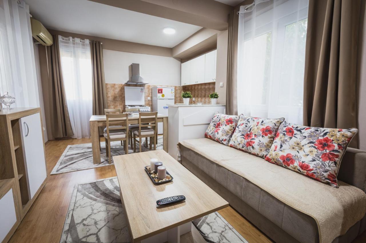 Axios Apartment Gyevgyelija Kültér fotó